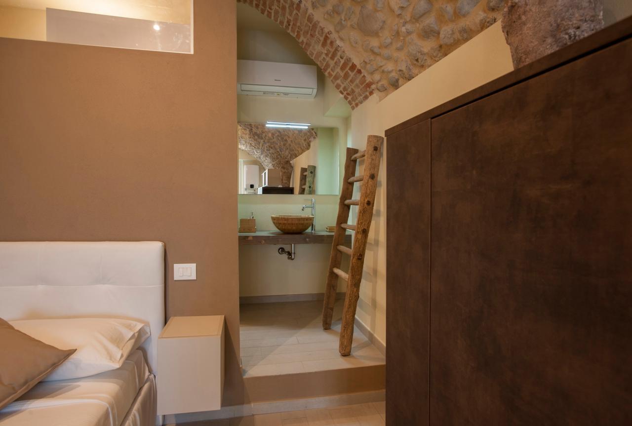 La Bellavita Del Garda Luxury Apartments San Felice del Benaco Exterior foto